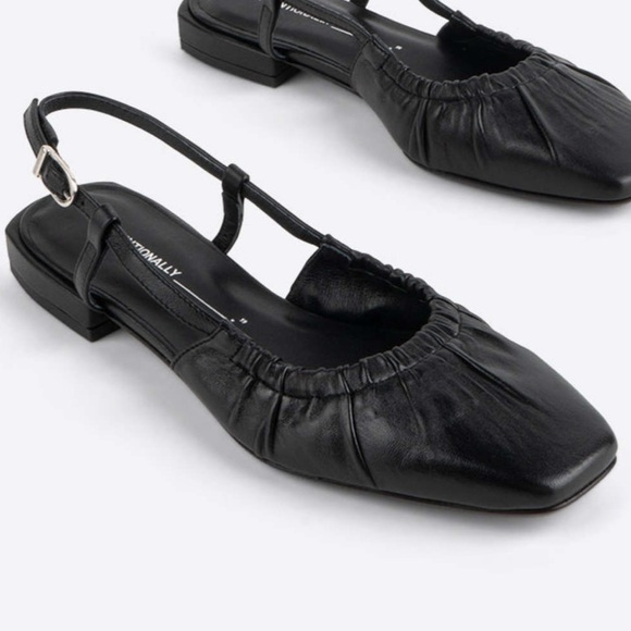 NEW Intentionally Blank Daff Black Leather Slingback Flats Sz 37 EU 6.5-7 US - Picture 1 of 12